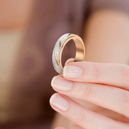 Véronique Titan-Ionen RutilSpin Ring